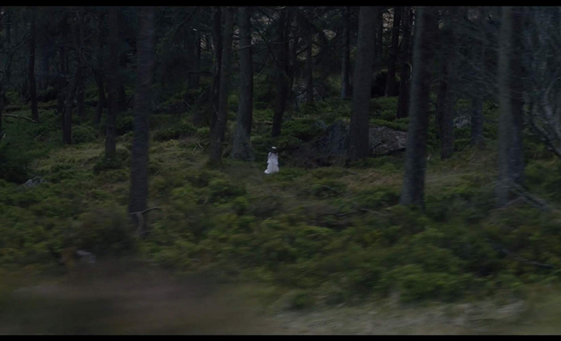don’t_leave_home-04