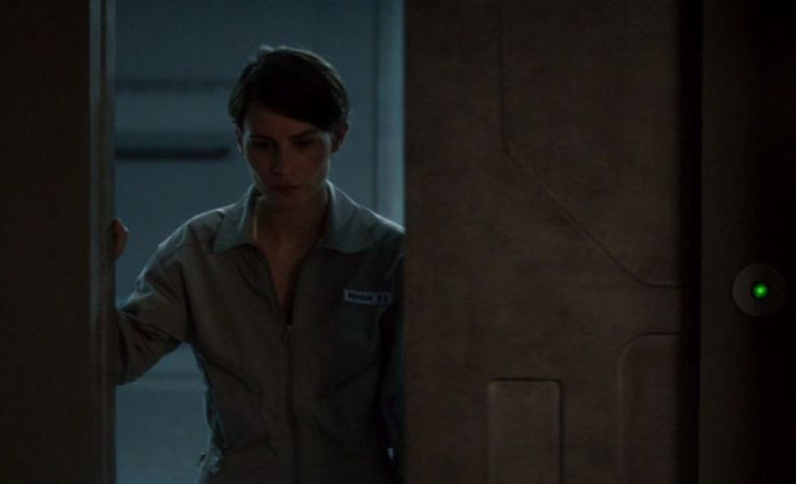 Helene-Vivies_actress_Jeanne-Renoir_Missions_OCS_S1_episode-5_23